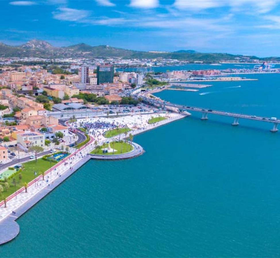 B&B Antica Dimora Olbia Bagian luar foto