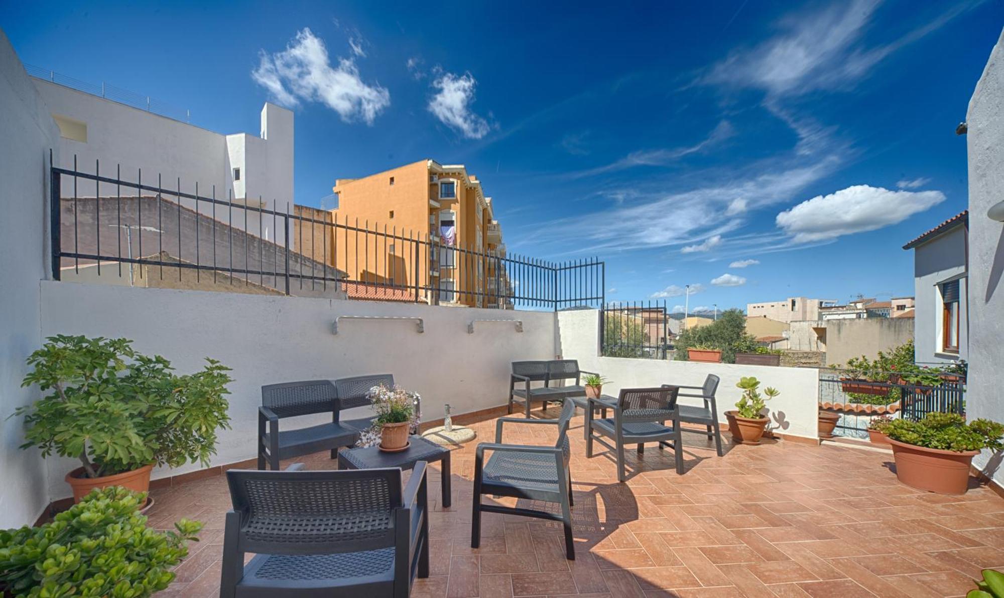 B&B Antica Dimora Olbia Bagian luar foto