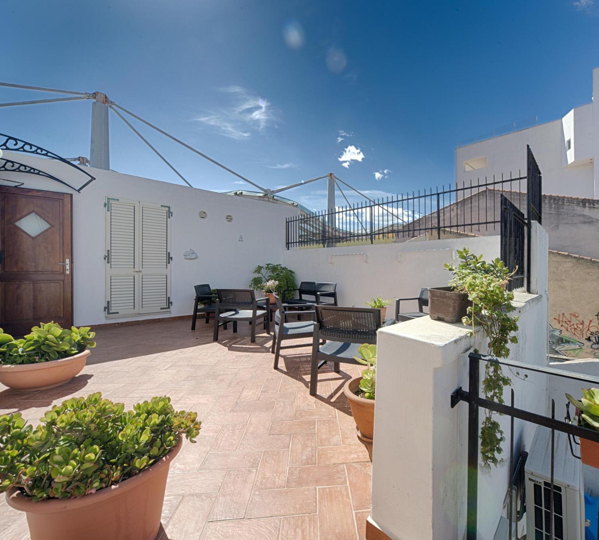 B&B Antica Dimora Olbia Bagian luar foto