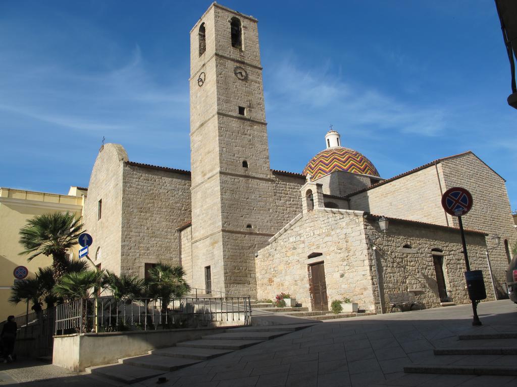B&B Antica Dimora Olbia Bagian luar foto